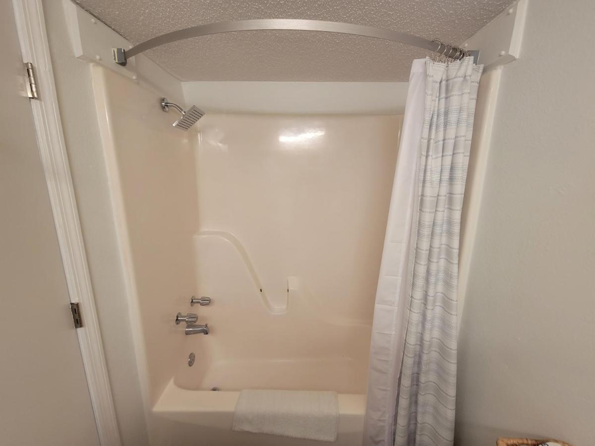 מירטל ביץ' Beautifully Updated Ocean Front King Suite! Sea Mist Resort 20806 - Perfect For 2-4 Guests! מראה חיצוני תמונה